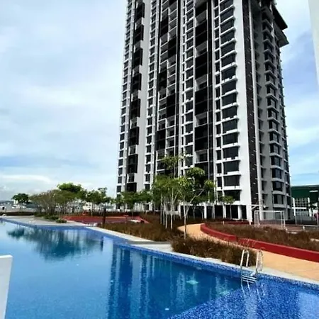 Astetica 3 Bedrooms Seri Kembangan Exterior photo